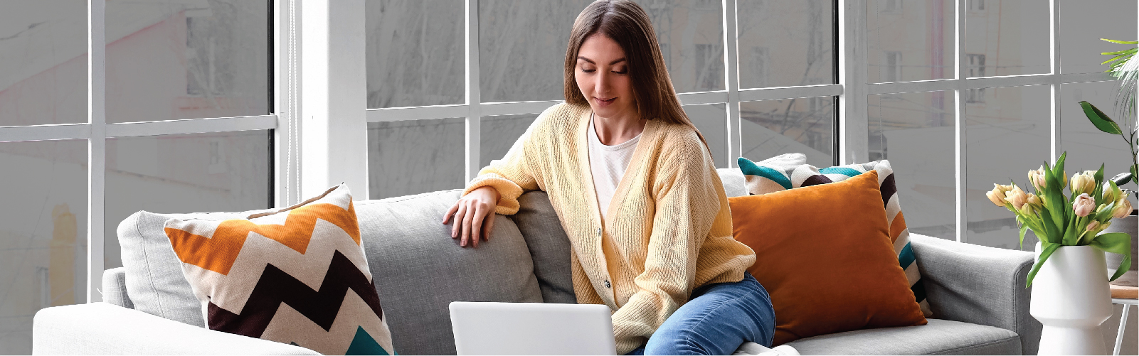 Glare free devices with glare control window film 